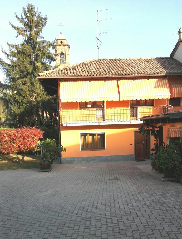Piobesi d'Alba Casa Sammoヴィラ エクステリア 写真